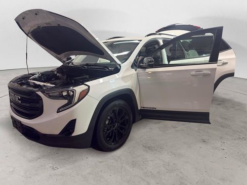 Used 2019 GMC Terrain SLT w/ Preferred Package FWD image 11