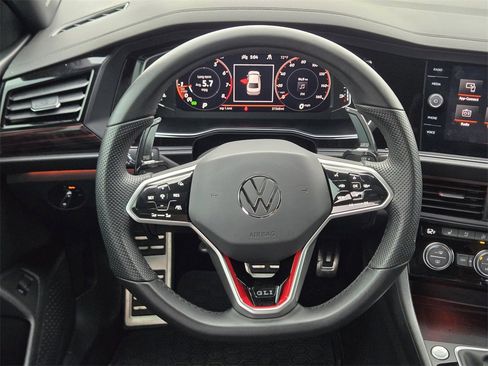 Used 2023 Volkswagen Jetta GLI Autobahn image 18