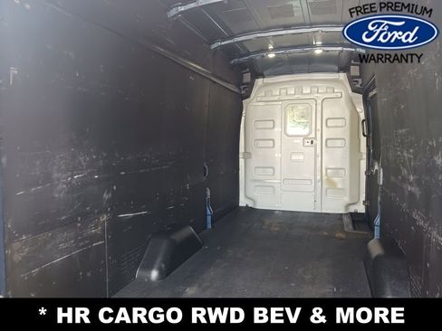 Used 2023 Ford E-Transit 148 High Roof Extended w/ Load Area Protection Package RWD image 11