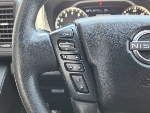 Used 2022 Nissan Frontier S w/ Technology Package RWD image 16