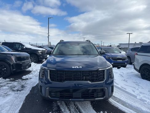 Certified 2024 Kia Sorento SX image 8