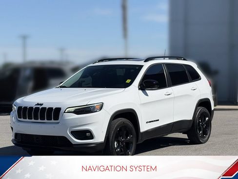 Used 2023 Jeep Cherokee Altitude Lux w/ Lux Elite Package AWD/4WD image 2