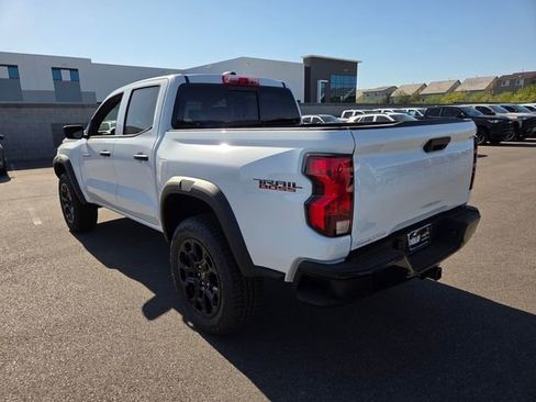 New 2026 Chevrolet Colorado Trail Boss AWD/4WD image 3