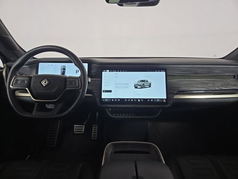 Used 2022 Rivian R1T Launch Edition image 25