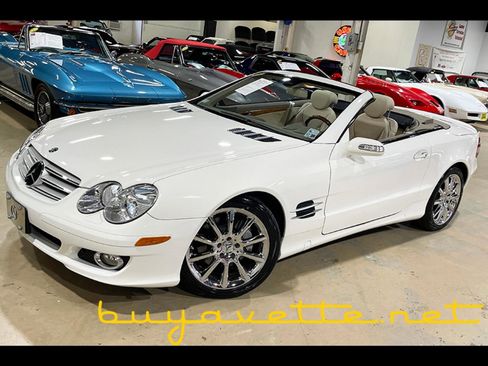 Used 2007 Mercedes-Benz SL 550 w/ Premium Pkg I image 2