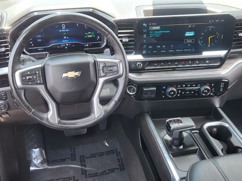 Used 2023 Chevrolet Silverado 1500 LTZ w/ LTZ Convenience Package II AWD/4WD image 27