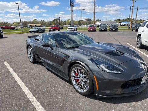 Certified 2017 Chevrolet Corvette Z06 RWD image 2