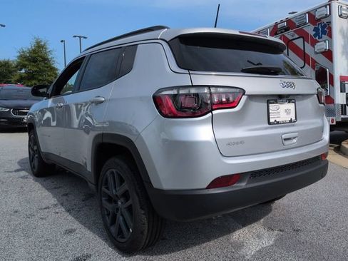 New 2026 Jeep Compass Latitude AWD/4WD image 6