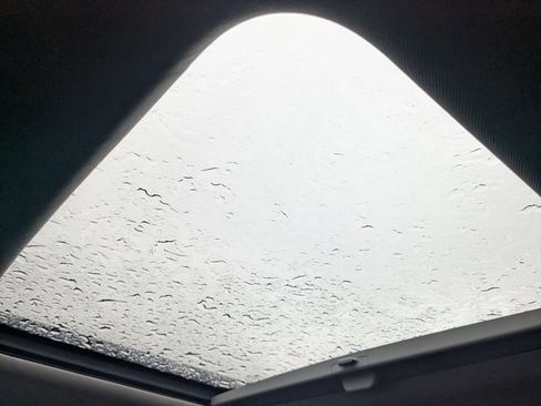 Used 2021 GMC Acadia AT4 w/ Preferred Package image 21