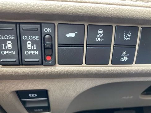 Used 2020 Honda Odyssey EX-L image 16