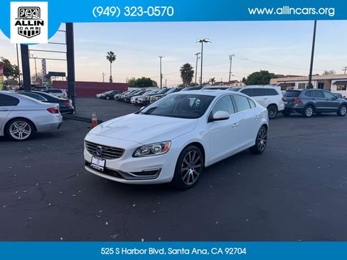 Used 2016 Volvo S60 T5 Premier image 1