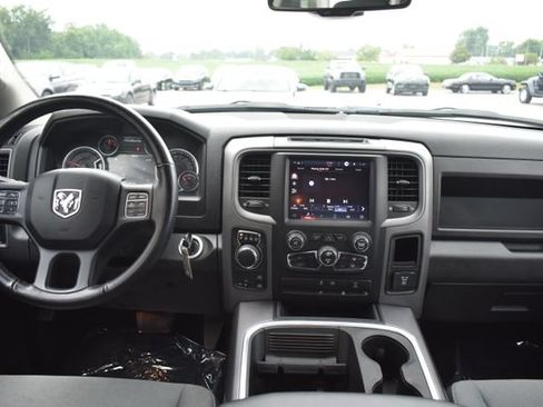 Used 2022 RAM 1500 Express w/ Wheel & Sound Group AWD/4WD image 36