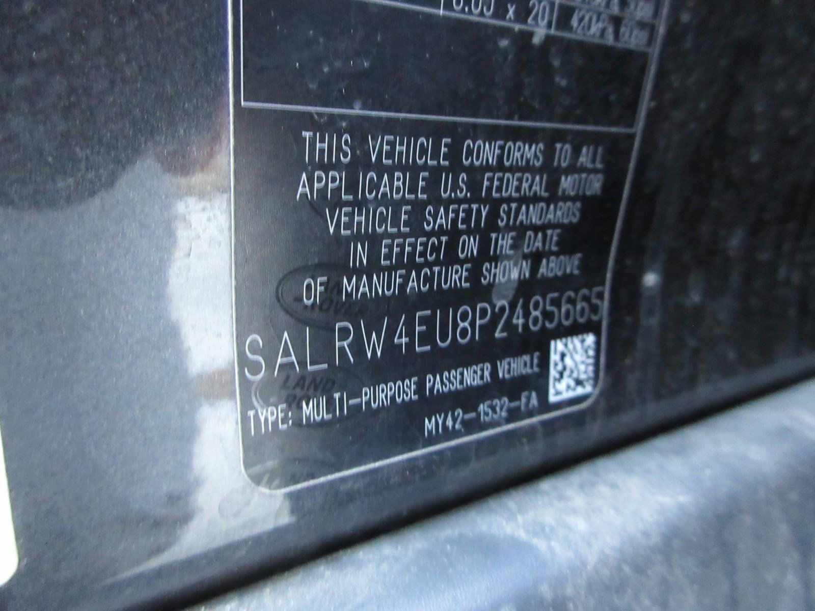 Used 2023 Land Rover Discovery Metropolitan Edition AWD/4WD image 61
