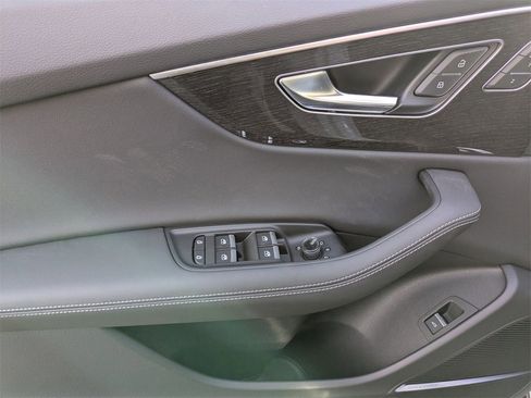 New 2026 Audi Q8 Premium Plus image 10