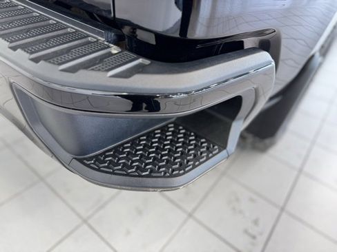 Certified 2021 Chevrolet Silverado 1500 LT Trail Boss w/ Convenience Package II image 35