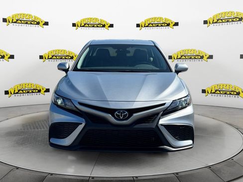 Used 2024 Toyota Camry SE FWD image 8