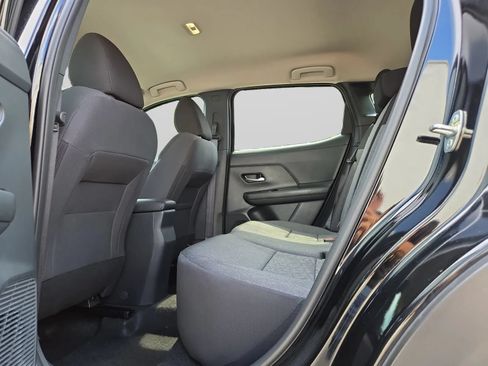 Used 2025 Nissan Kicks SV FWD image 24