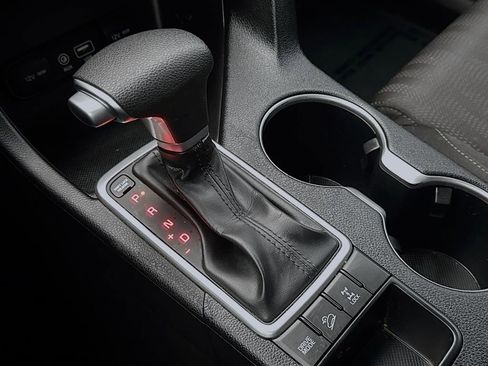 Used 2019 Kia Sportage LX image 19