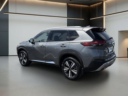 Used 2021 Nissan Rogue Platinum AWD/4WD image 3