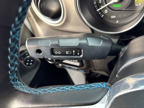 Used 2022 Jeep Wrangler Unlimited Rubicon 4xe w/ Steel Bumper Group image 16