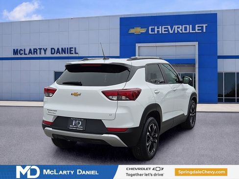 Used 2023 Chevrolet TrailBlazer LT FWD image 5