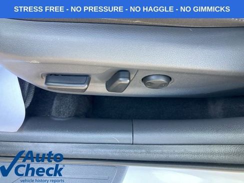 Used 2019 Hyundai Ioniq SEL image 16