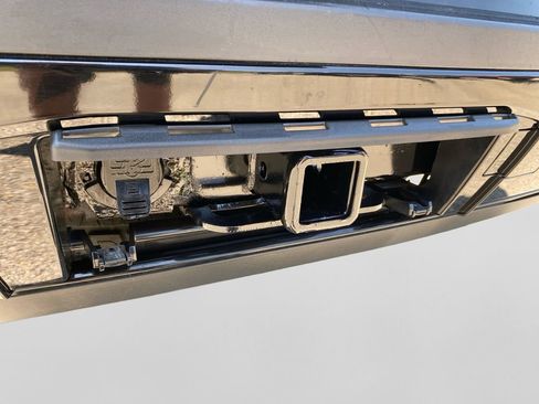 Used 2019 Cadillac Escalade Premium Luxury AWD/4WD image 35