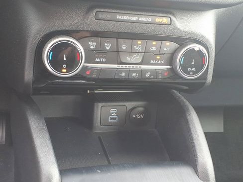 Used 2022 Ford Escape SE w/ Convenience Package FWD image 21