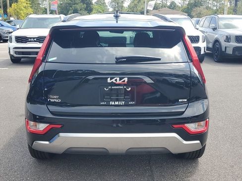 New 2025 Kia Niro EX Touring FWD image 40
