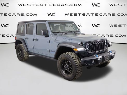 Used 2024 Jeep Wrangler Unlimited AWD/4WD image 45