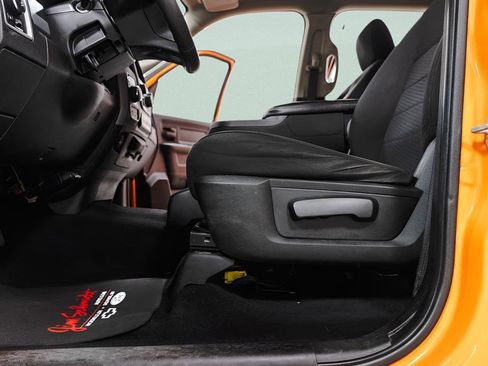 Used 2019 RAM 1500 Express w/ Ignition Orange Sport Package AWD/4WD image 25