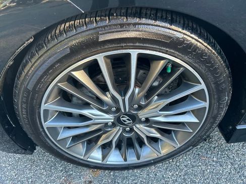 Used 2017 Hyundai Elantra Sport image 17