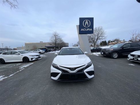 Used 2023 Toyota Camry SE image 27