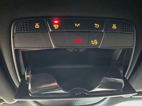 Certified 2022 Mercedes-Benz GLC 300 4MATIC image 30