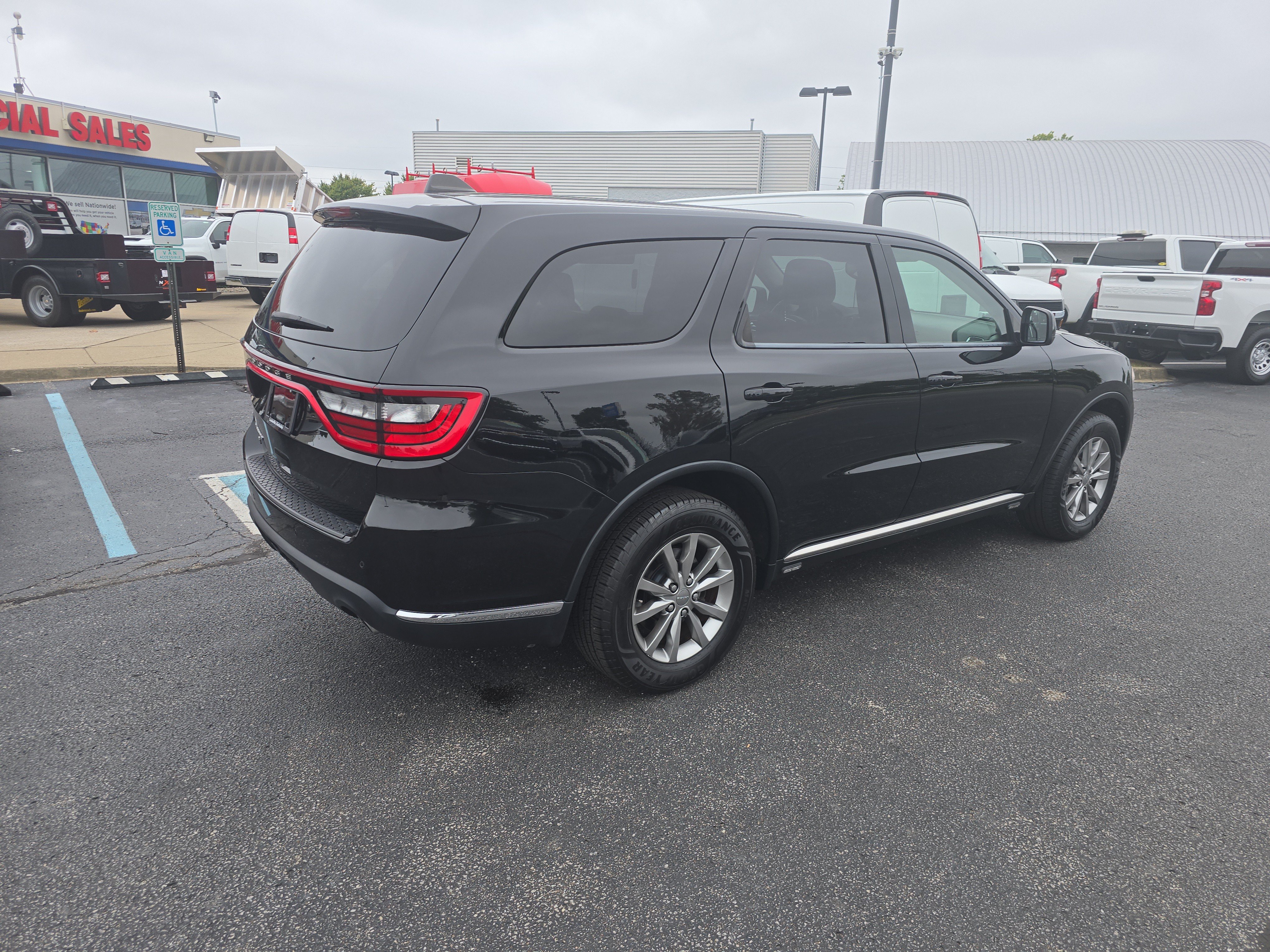 Used 2018 Dodge Durango AWD image 5