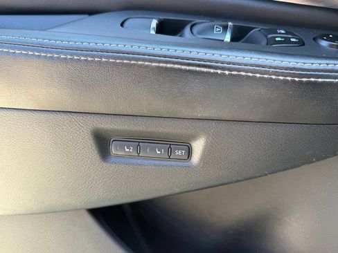 Used 2015 Nissan Murano Platinum w/ Platinum Technology Package AWD/4WD image 29
