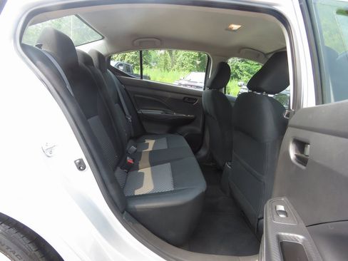 Used 2023 Nissan Versa S w/ S Plus Package image 17