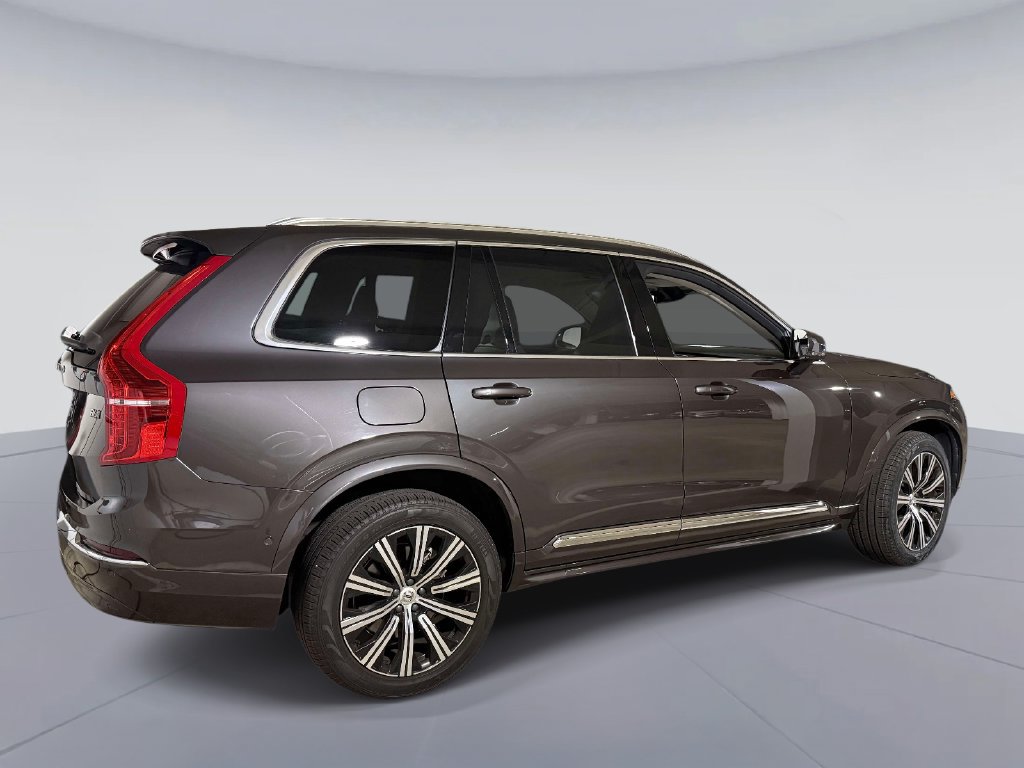 Used 2023 Volvo XC90 B6 Plus AWD/4WD image 4