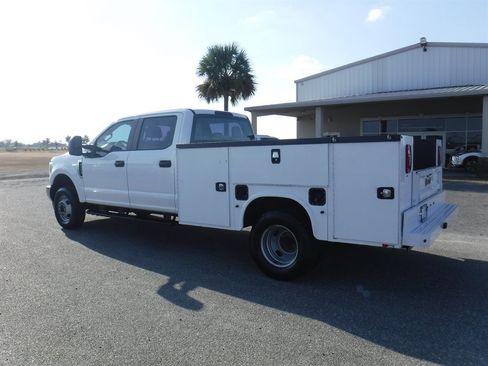 Used 2019 Ford F350 XL w/ XL Value Package image 7