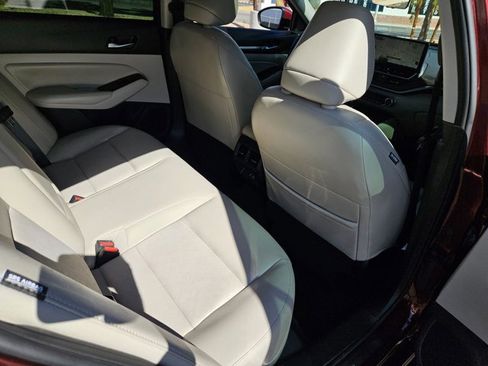 Used 2023 Nissan Altima 2.5 SL image 19