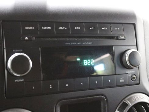 Used 2017 Jeep Wrangler Unlimited Sport image 25