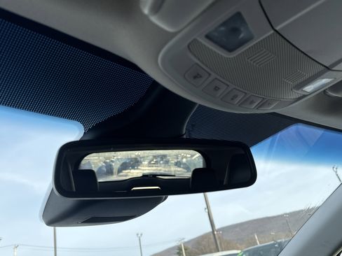 Used 2020 Ford Edge SEL w/ Convenience Package image 15