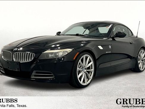 Used 2010 BMW Z4 sDrive35i image 12