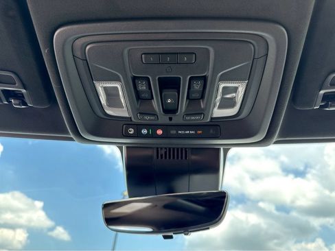 New 2026 GMC Sierra 2500 Denali Ultimate AWD/4WD image 23