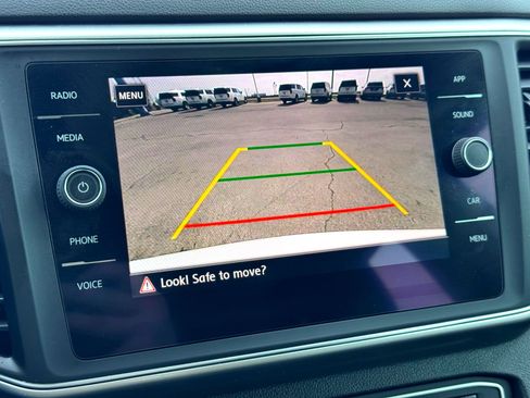 Used 2018 Volkswagen Atlas SE image 29