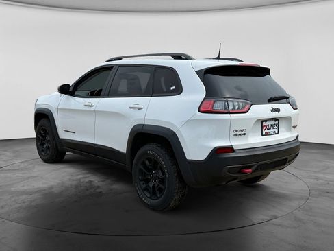 Used 2019 Jeep Cherokee Trailhawk AWD/4WD image 8