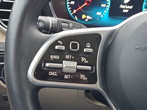 Used 2021 Mercedes-Benz GLC 300 GLC 300 image 29