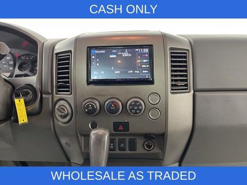 Used 2006 Nissan Titan SE image 21