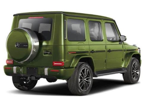 Used 2023 Mercedes-Benz G 550 image 2