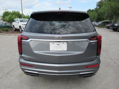 Used 2020 Cadillac XT6 Premium Luxury AWD/4WD image 6
